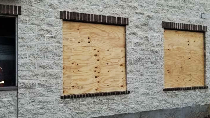 Emergency Board Up in Washington DC - Fast and Guaranteed Emergency Protection